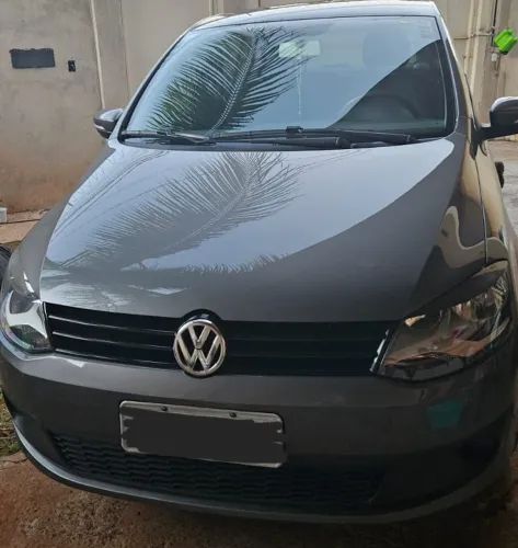 Volkswagen Fox 1.6 MI Total Flex 8V 5P 2013