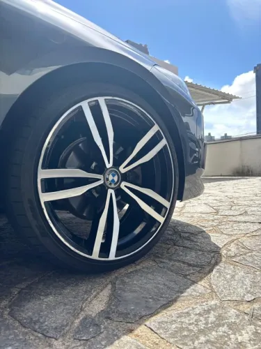 Jogo de rodas e pneus aro 20 BMW série M