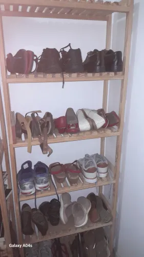 ESTANTE PALETES (SAPATOS OU LIVROS)