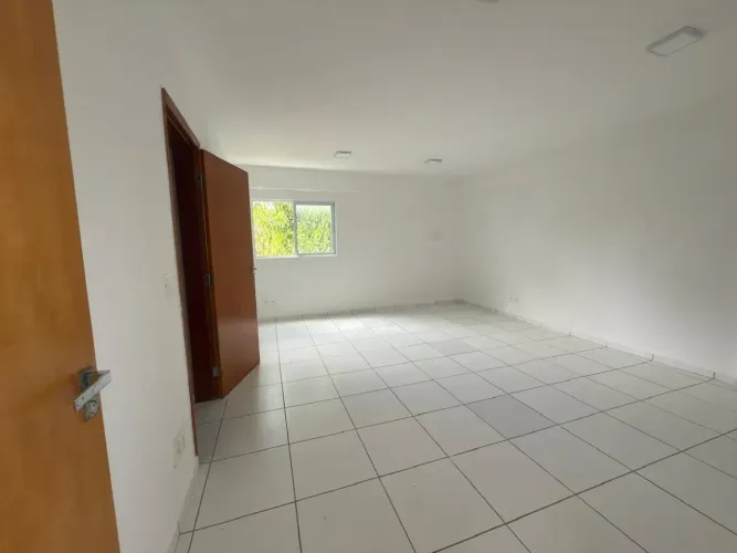 Sala comercial para locação na Av Homero Castelo Branco