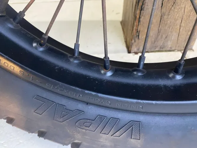 Roda traseira Lander tenere original