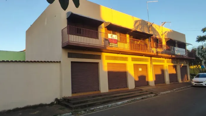 OPORTUNIDADE DE INVESTIMENTO EM PLANALTINA PRÉDIO COMERCIAL E RESIDENCIAL RENDA IMEDIATA