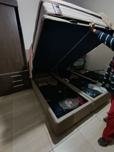 Cama box