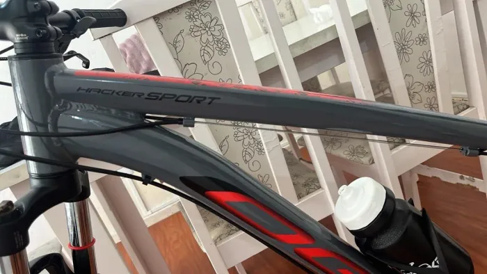 Bicicleta Oggi hacker Sport 