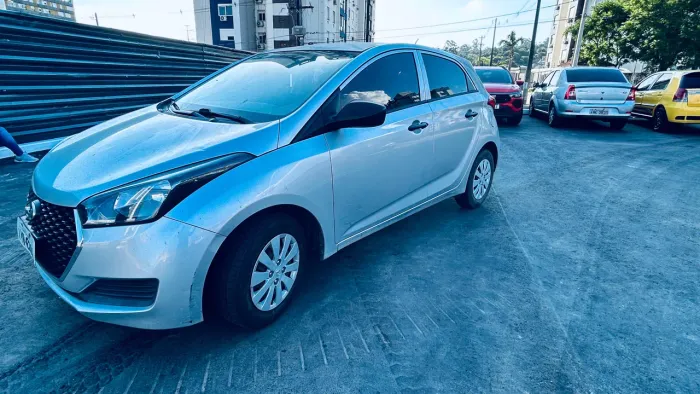 Hyundai HB20 Unique 1.0 Flex 12V Mec. 2019