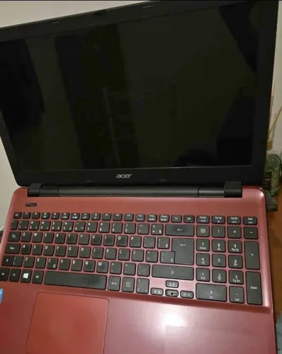 Vendo notebook Acer