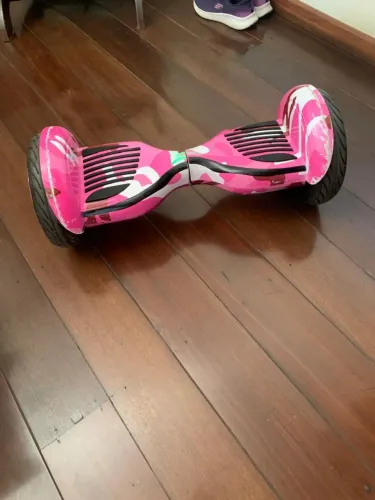 Hoverboard Skate Elétrico 10 Polegadas Com Led E Bluetooth Cor Rosa Camuflado Brinovar