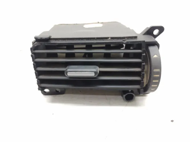 Difusor Ar Esquerdo Gm Omega V6 3.6 2008 2009