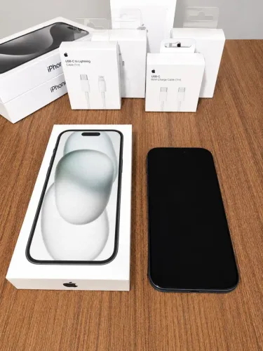 iPhone 15 256Gb Preto
