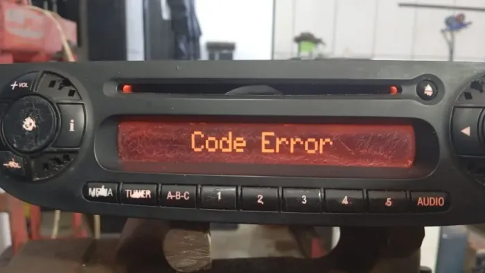 Rádio Original Fiat 500 OEM - P/N 28317093 - Funcionando