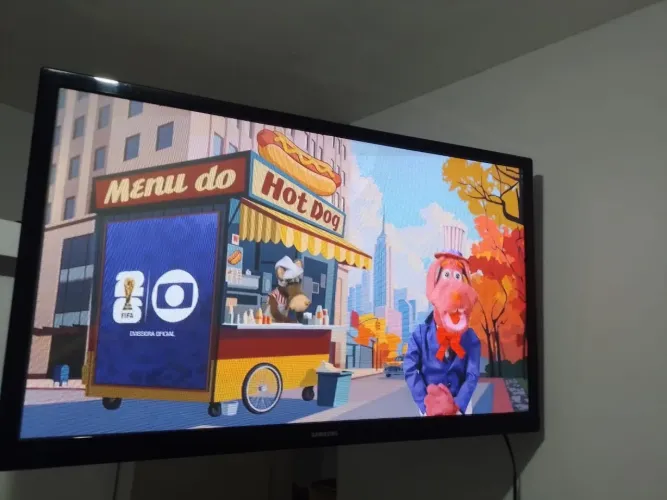 TV de plasma de 43 polegadas
