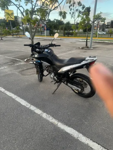 XRE 300 2015  km 87.000 preço 16.000