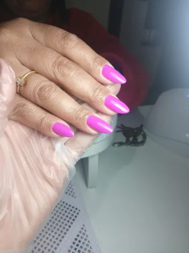 Manicure , nails designer , cabeleireira e depilação