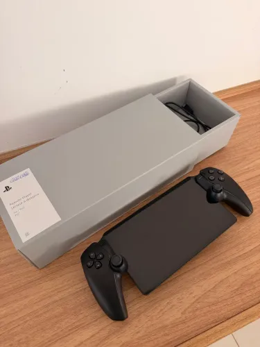 Console remoto Playstation Portal para Playstation 5 cor preto