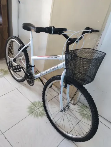 Bicicleta aro 26 zerada completa usada uma vez só