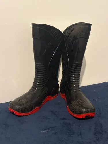 Bota Motociclista Motosafe PVC Preta e Vermelha
