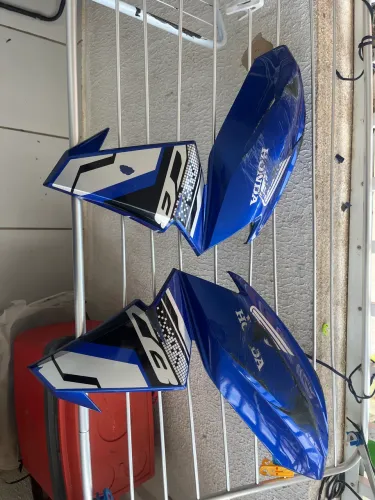 ASINHAS DA CB TWISTER 250 (pequenos defeitos)