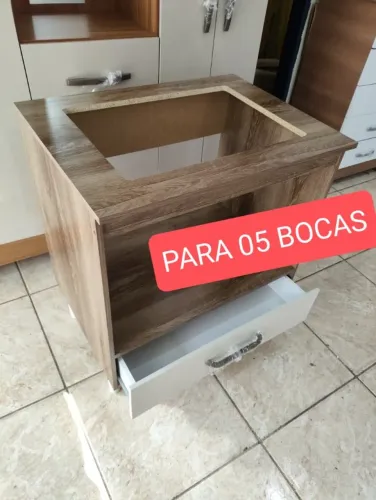 BALCÃO DE 05 BOCAS. NOVO