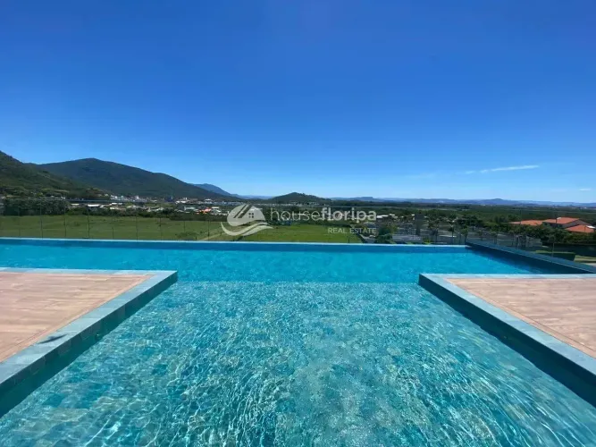 Oportunidade no Oka Floripa  Studio mobiliado com vaga e rooftop com piscina no Campeche