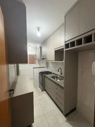 Apartamento com 2 quartos, 61 m² - venda por R$ 404.000 ou aluguel por R$ 3.045 - Centro -