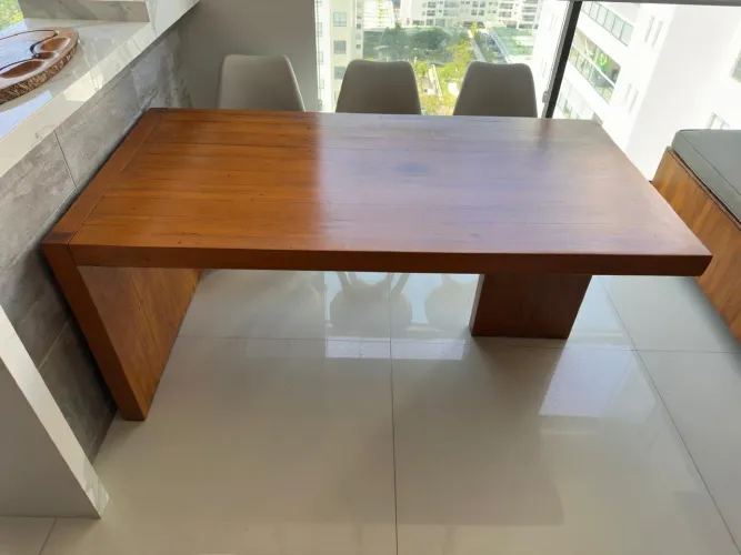 Mesa de Madeira (1,74 x 90cm)