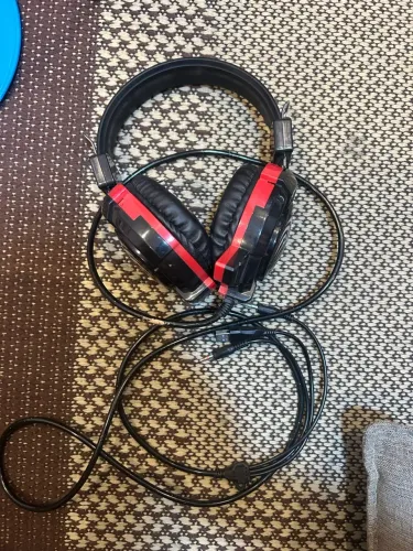 Headset Gamer C3Tech Preto e Vermelho com Microfone - USB e P2