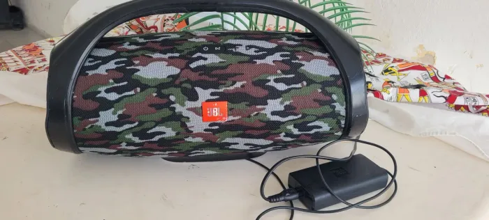 Jbl boombox 1 (bateria nova)
