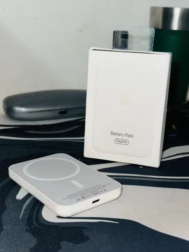 Battery pack magsafe 