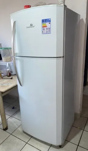VENDO GELADEIRA FROST FREE
