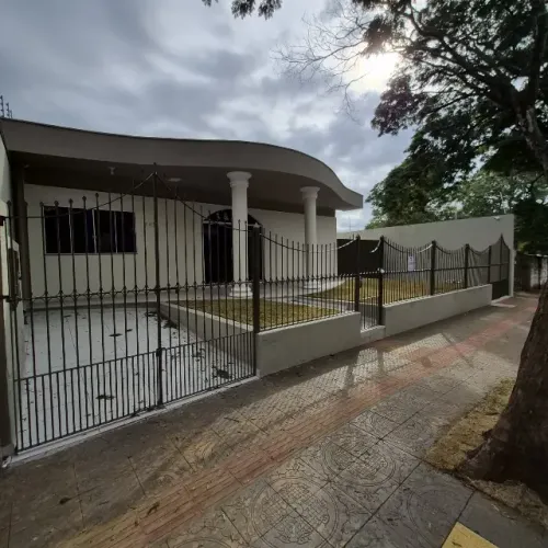 Conjunto de 15 Salas Comerciais - Térrea com 390m2 e 3 garagens