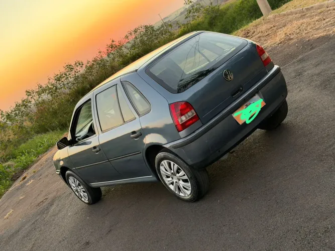 Volkswagen Gol 1.0 Plus 16V 4P 2000