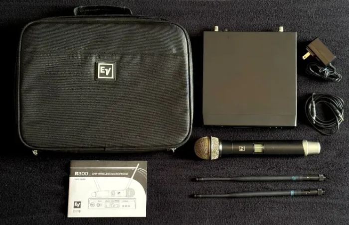 Microfone Sem Fio Electro-voice R300-hd Uhf + Case Original