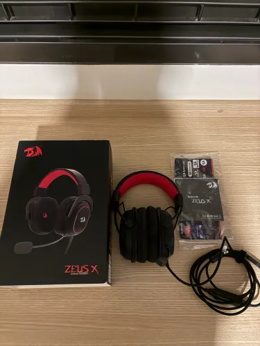 Headset Gamer Redragon Zeus X Chromal 7.1