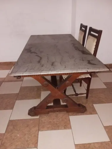Mesa rústica