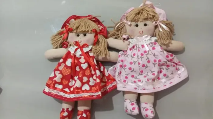 Lindas Bonecas de Pano Artesanais