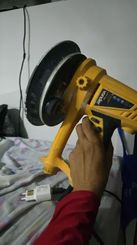 Vendo Lixadeira de Parede Elétrica Vonder