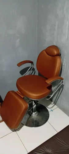 Cadeira de Barbeiro retrátil 