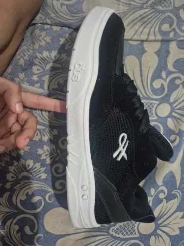 tenis ous nunca usado 