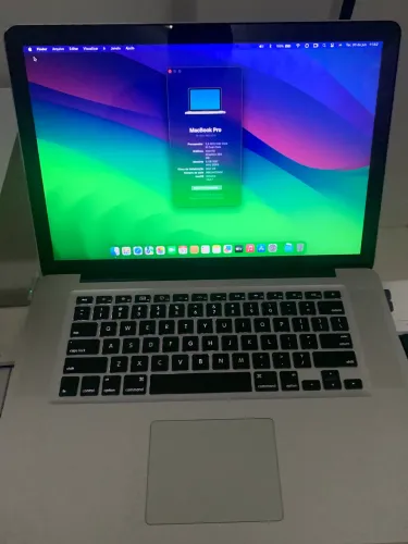MacBook Pro 2010 15 polegadas I5 2.4 + 500GB HD + 6GB RAM e fonte original 