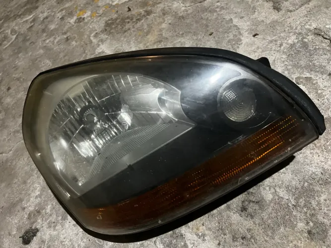 VENDO FARÓIS ORIGINAIS DA TUCSON