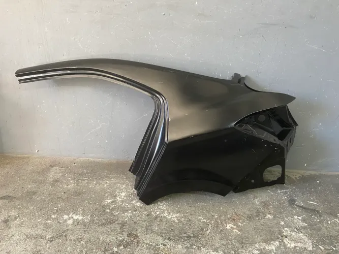 Lateral Traseira Prisma GM Prisma 2013 2014 2015 16 17 18 19  Lado Esquerdo Nova Original 