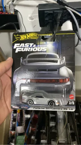 Hotwheels Porsche velozes e furiosos premium 1/64