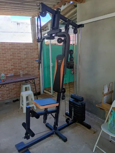 Maquina de musculação