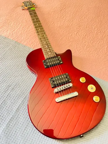 Guitarra Strinberg LPS 200
