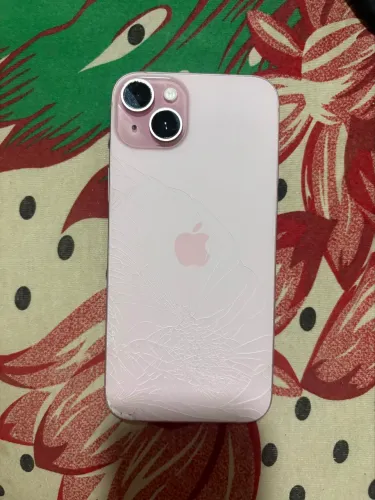 iPhone 15 plus 