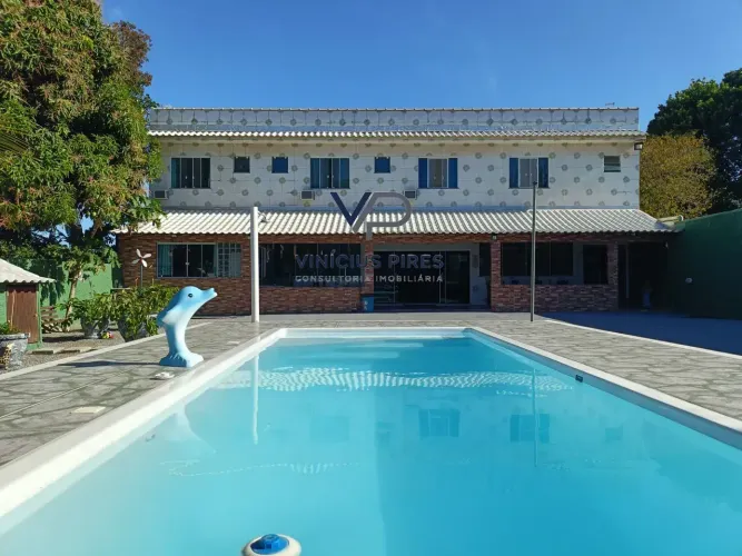 À venda casa em condomínio fechado com piscina e área gourmet no Caravela Nina