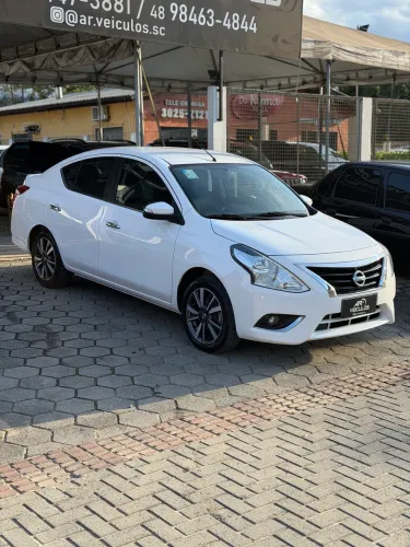 Nissan Versa SL 1.6 16V Flexstart 4P Mec. 2019