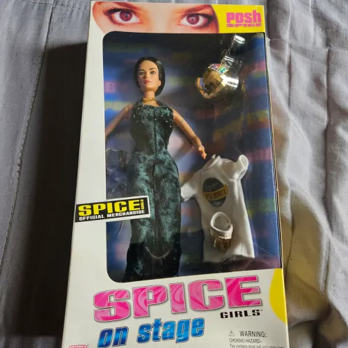 Boneca Spice Girls Victoria on stage
