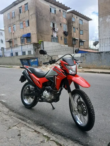 Bros 160