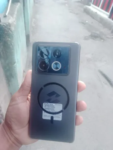 Infinix 40 pro